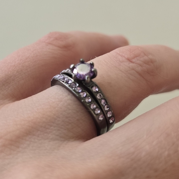 🖤 Black & Violet Ring Stack Set - Picture 5 of 10